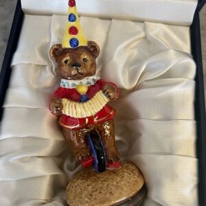 Vintage Halcyon Days Hand Painted Enamel Bonbonniere Circus Bear
